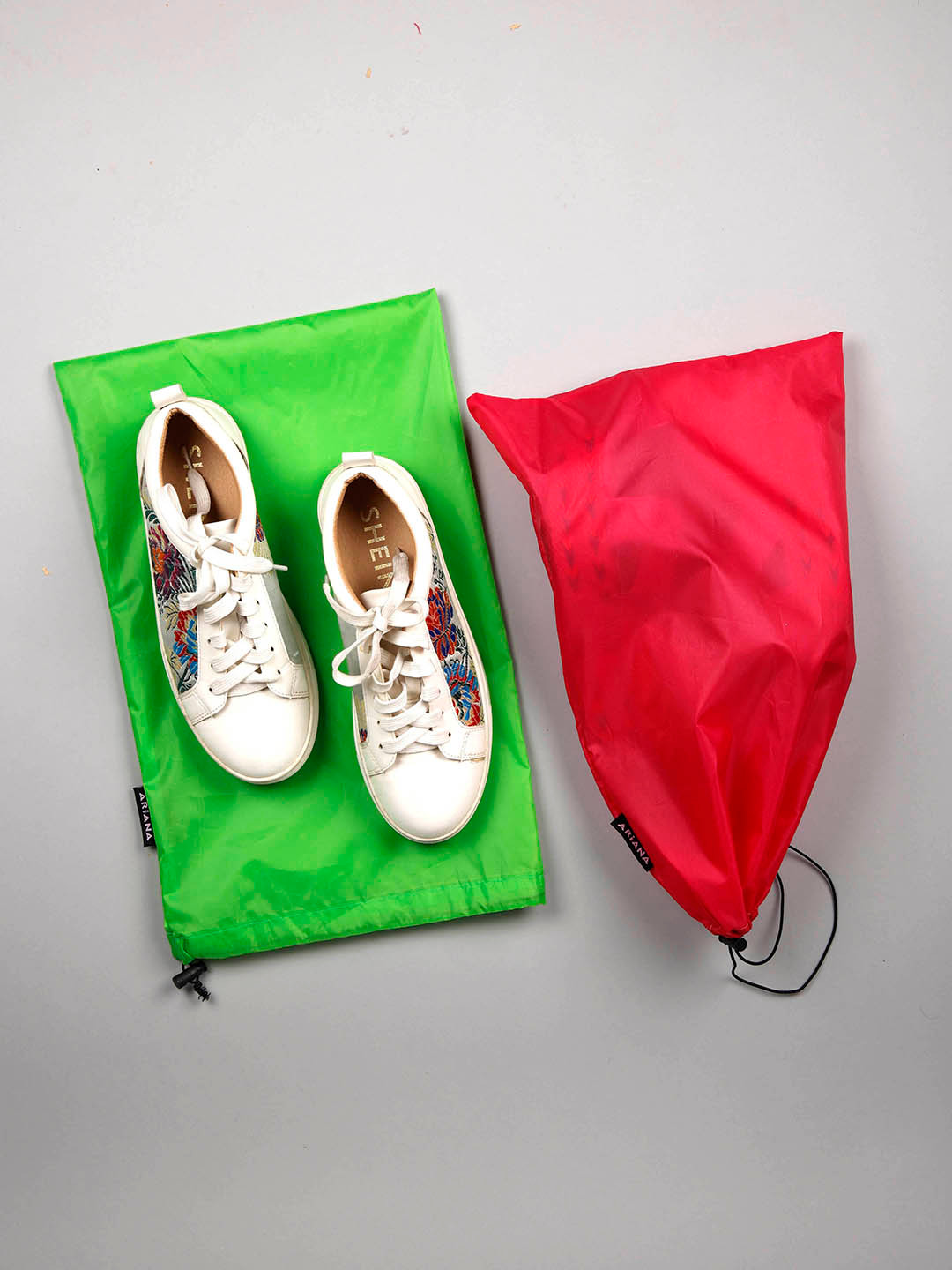Ariana Set Of 2 Magenta & Green Solid Shoe Organisers