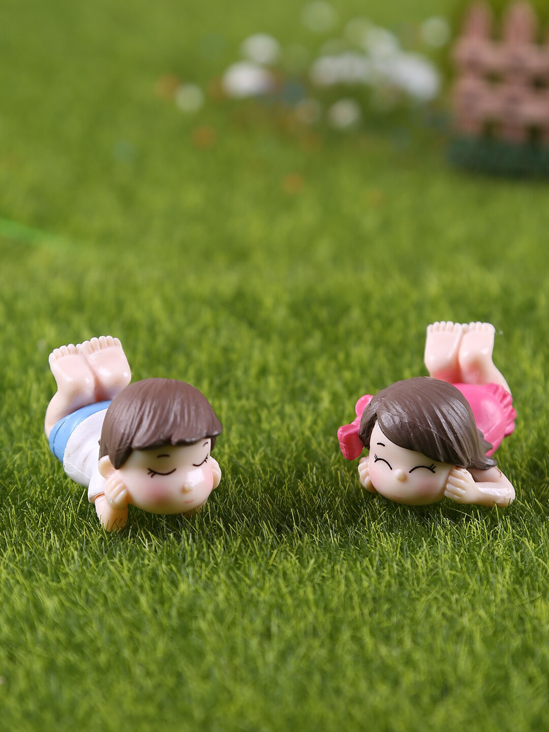 TAYHAA Pack of 2 Baby Boy and Girl Resting and Contemplating Garden Toys