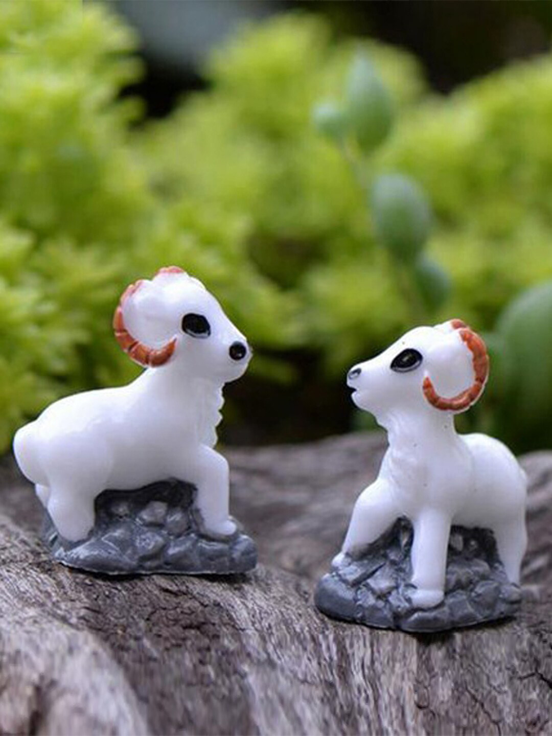 TAYHAA Set Of 12 White & Grey Garden Accessories