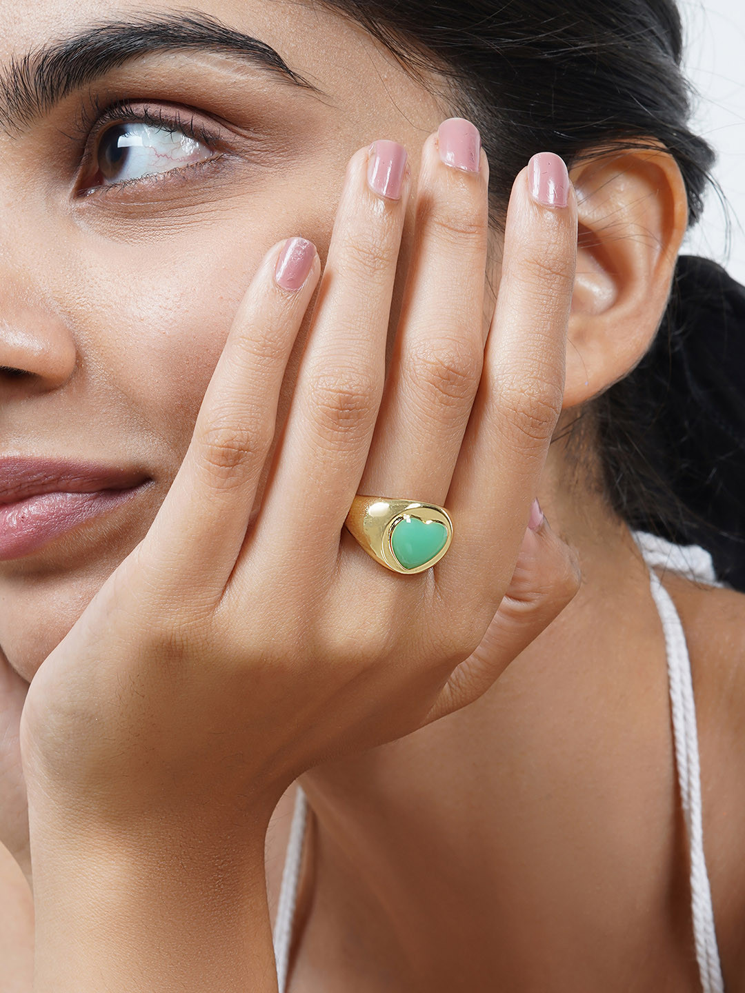 JOKER & WITCH Women Gold-Toned Green Stone-Studded Finger Ring