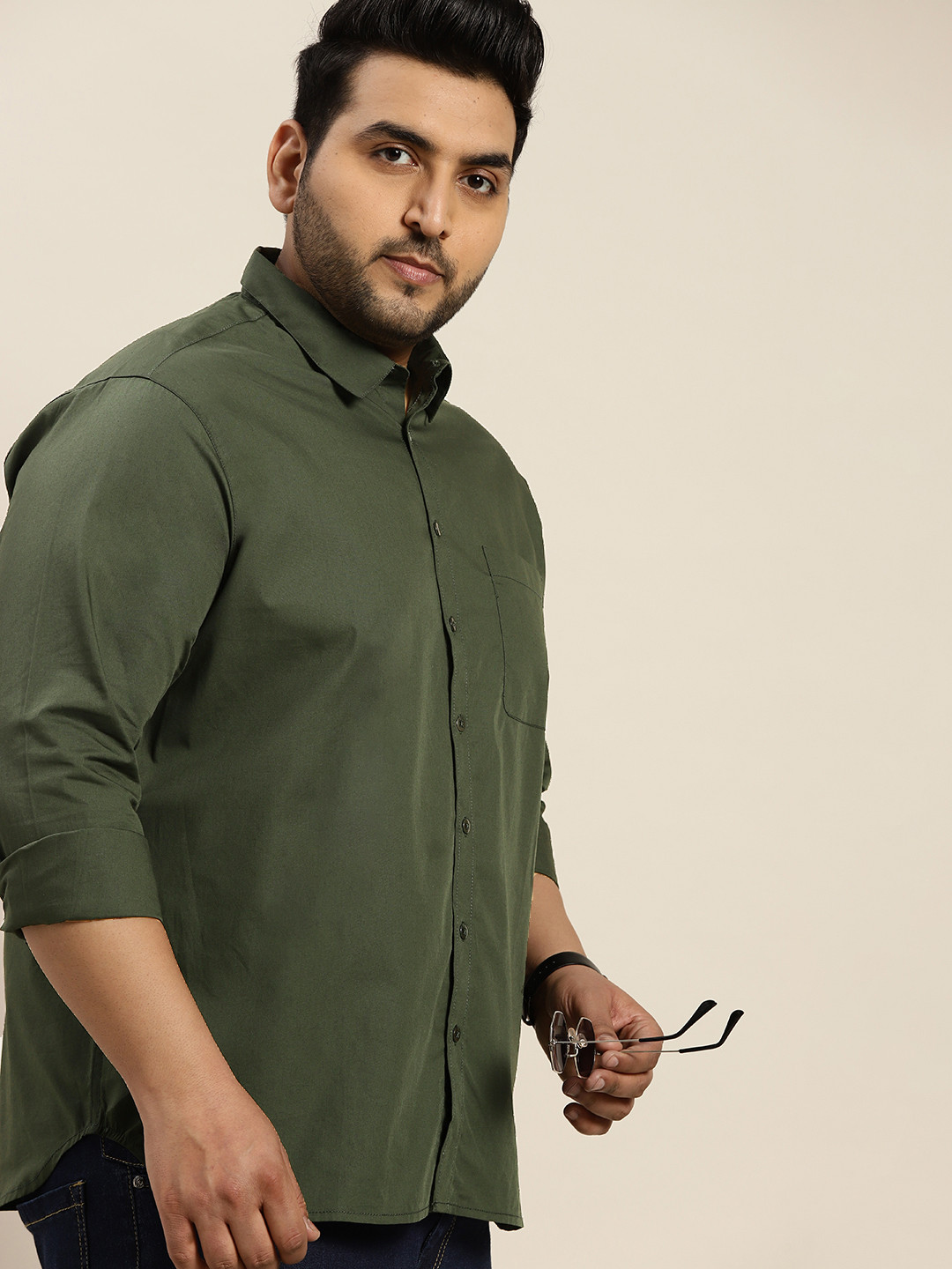 Sztori Men Plus Size Olive Green Pure Cotton Solid Casual Shirt