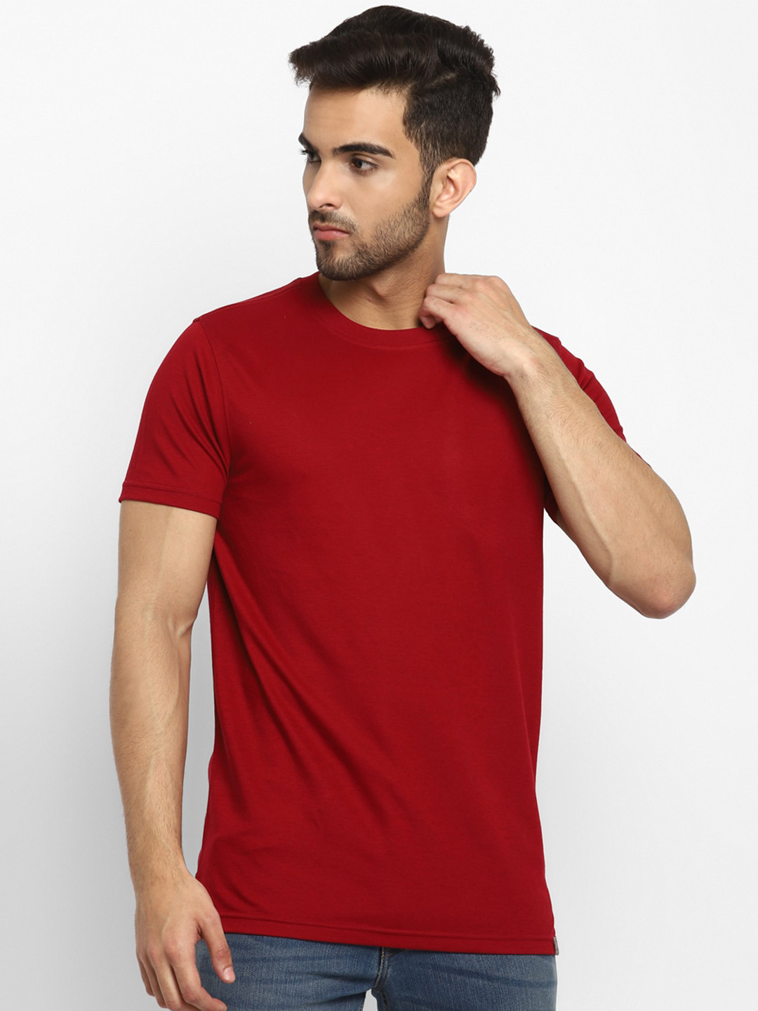 Red Chief Men Maroon Pockets T-shirt