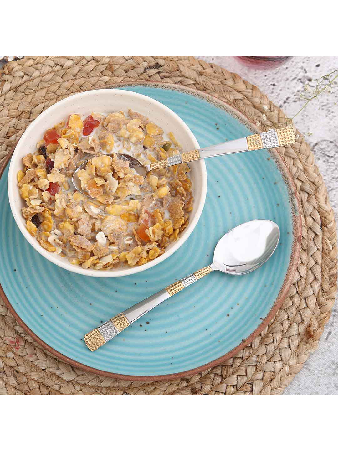 Wonderchef Set Of 6 Silver-Toned & Gold-Toned Roma Matt Stainless Steel Dinner Spoons Set