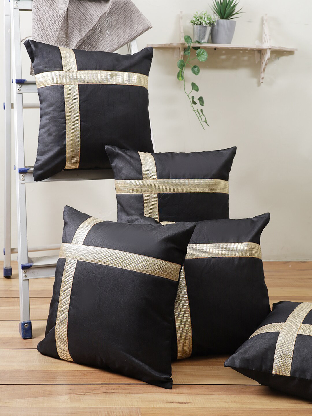 ROMEE Set of 5 Black Geometric Square Cushion Covers