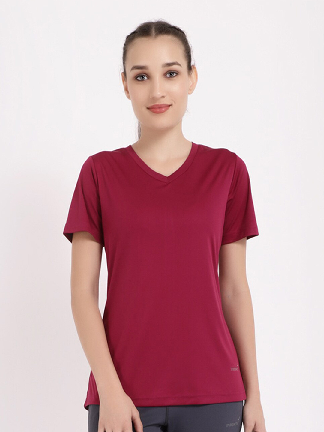 STUDIOACTIV Women Maroon V-Neck Raw Edge T-shirt
