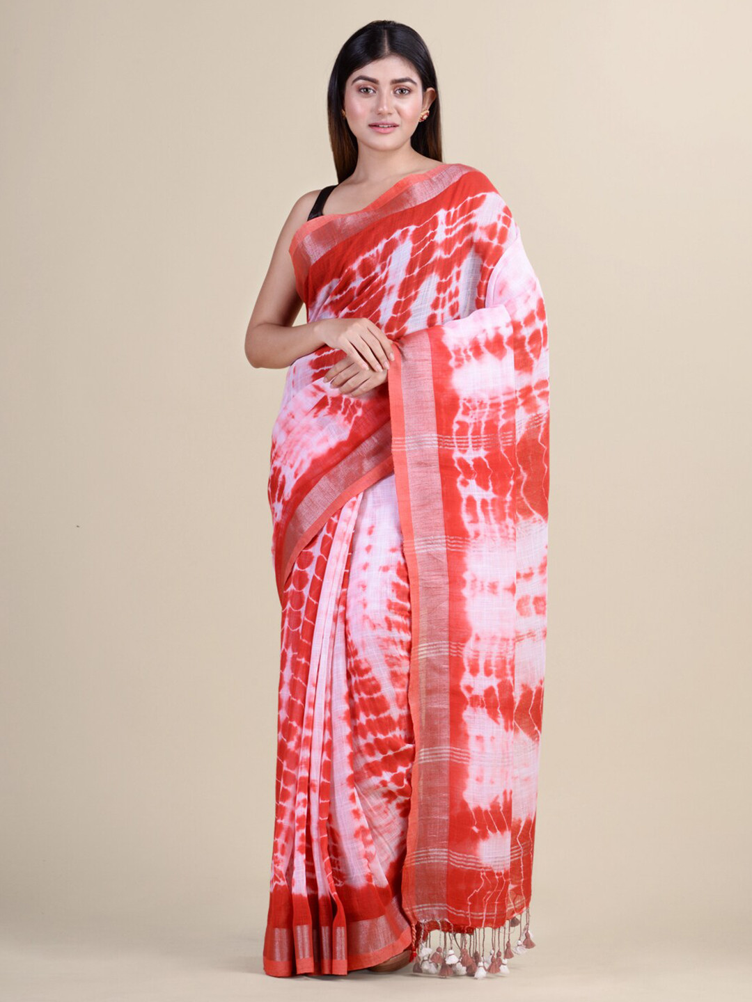 Laa Calcutta Red & White Tie and Dye Zari Silk Cotton Tant Jamdani Saree