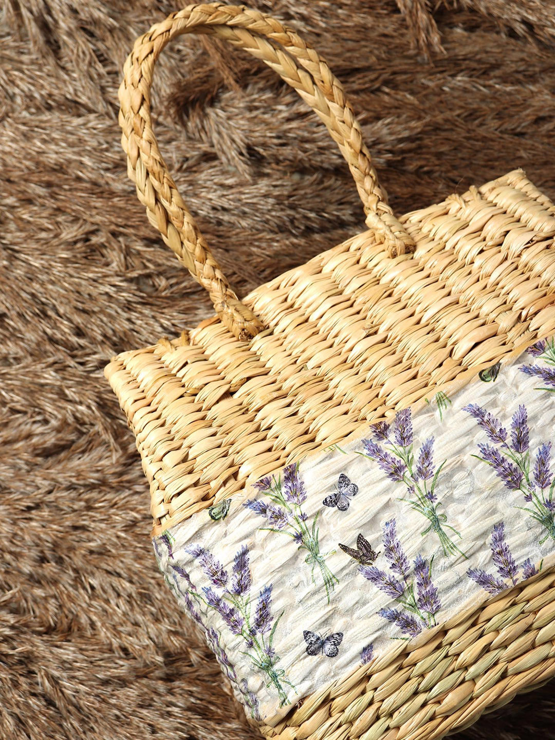 HABERE INDIA Cream & White Textured Handcrafted Fruit & Vegetable Basket