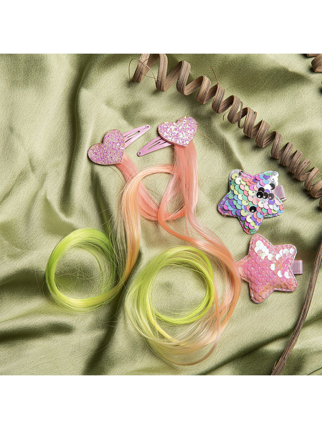 Jewelz Girls Multicolored Set of 4 Embellished Star Shaped & Heart Shaped Alligator Hair Clip