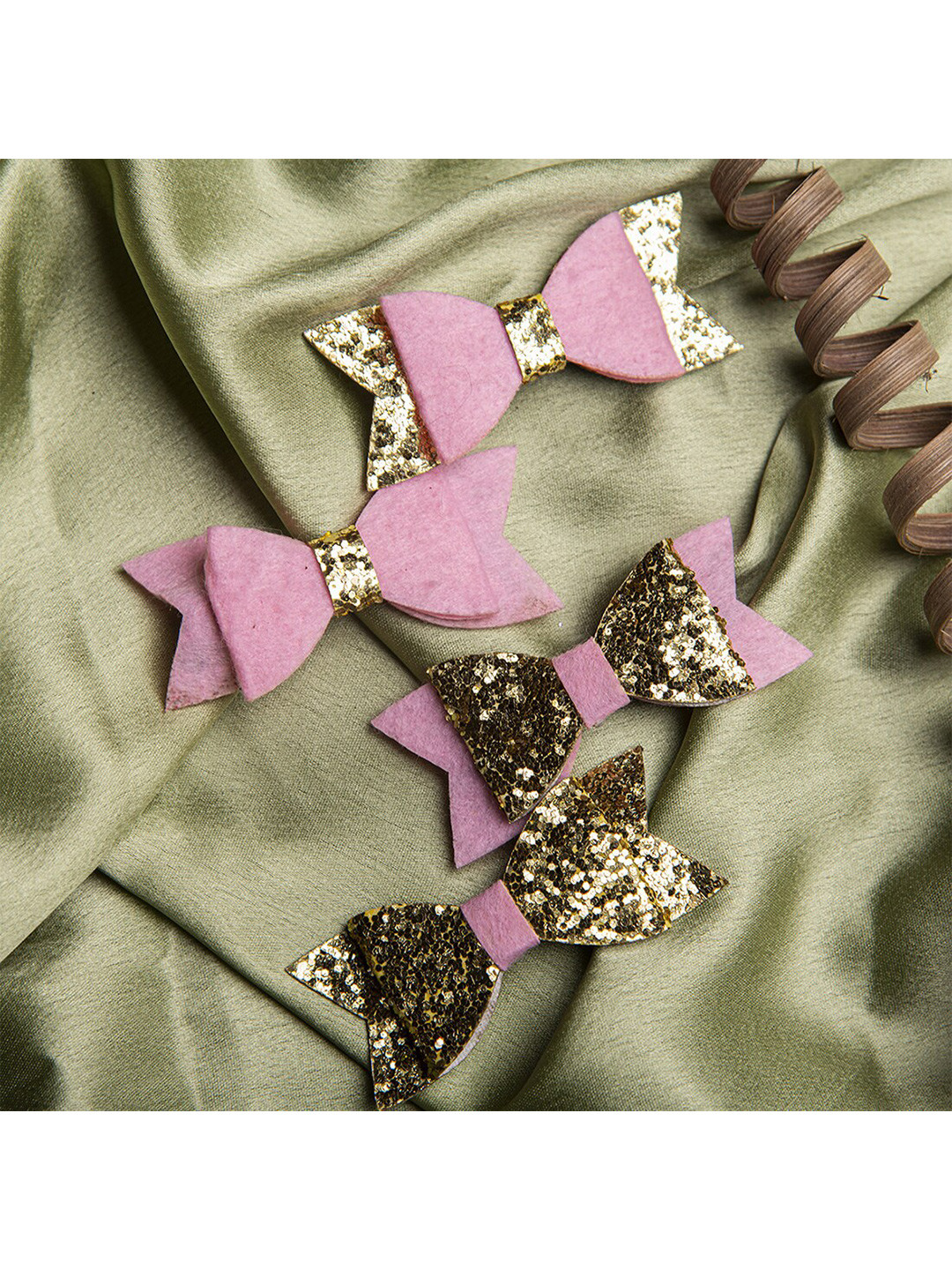 Jewelz Girls Pink & Gold-Toned Pack Of 4 Bow Shape Alligator Hair Clips