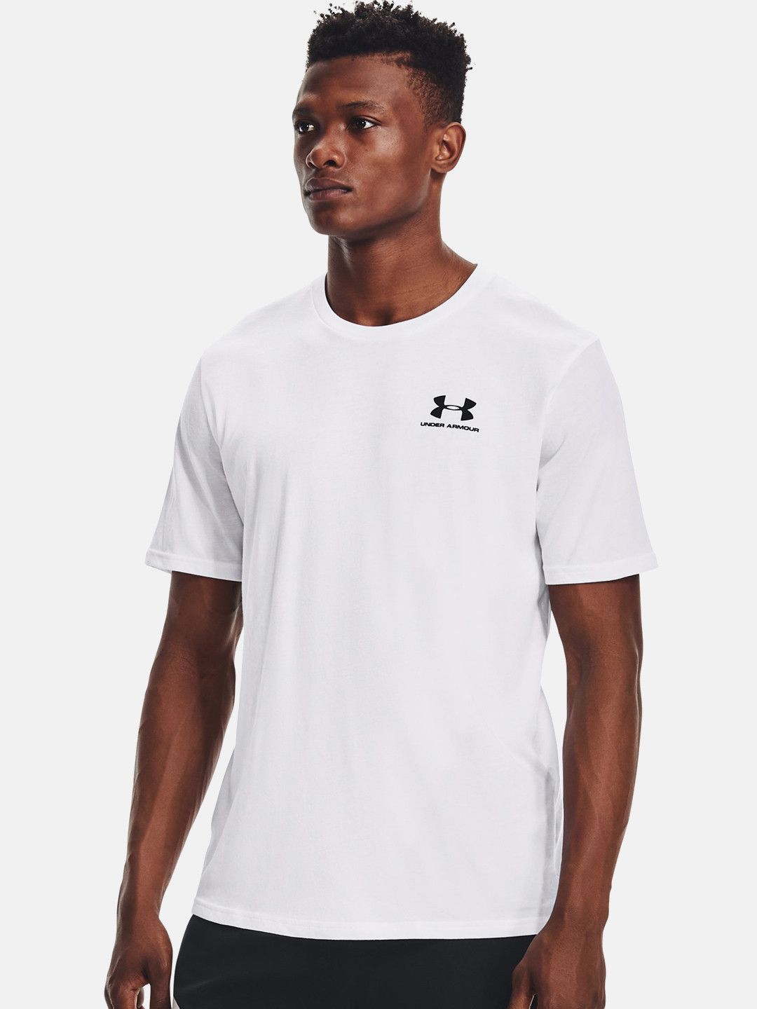UNDER ARMOUR Men White UA Sports Style LC SS Brand Logo Printed Relaxed Fit T-shirt