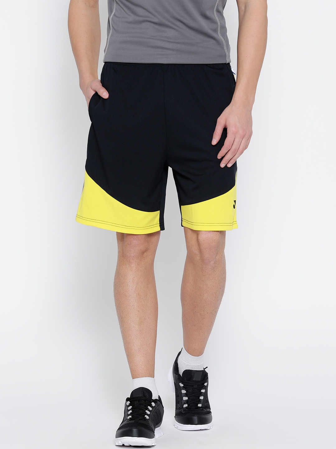 Mens verkiezing Zin Buy YONEX Men Black & Yellow Colourblocked Sports Shorts - Shorts for Men  1734026 | Myntra