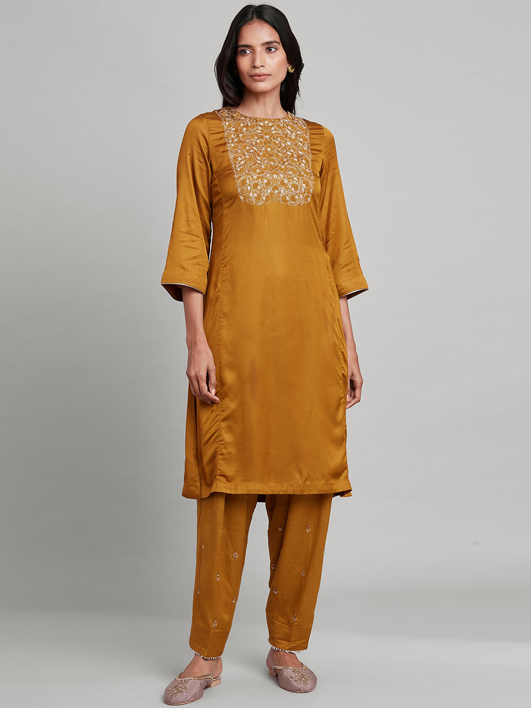Folk Song  Folksong Collection Women Dark YelloFolk Song  Folksong Collection Ethnic Motifs Embroidered Thread Work Kurta