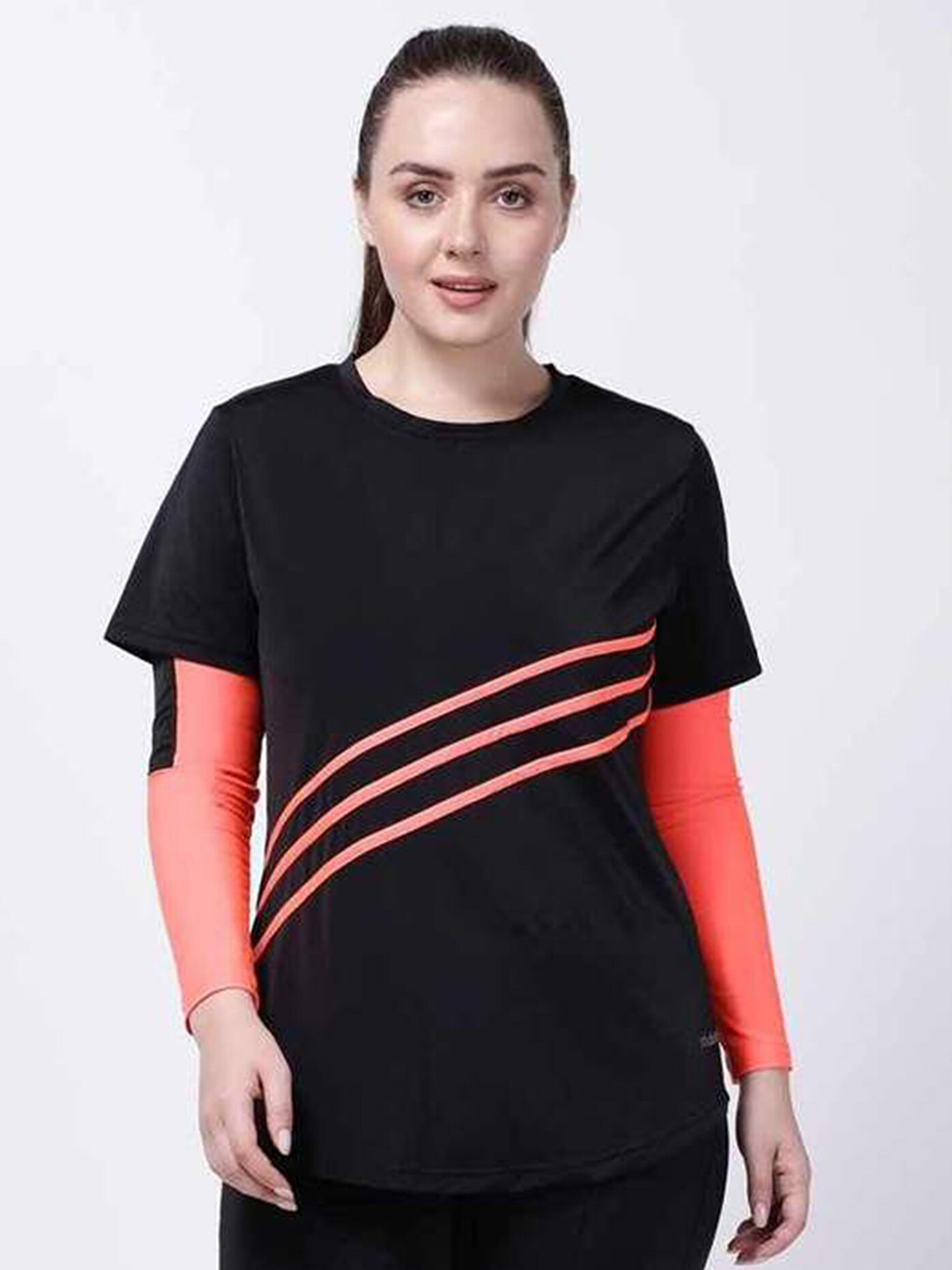 STUDIOACTIV Women Black Striped Doctor Sleeves T-Shirt