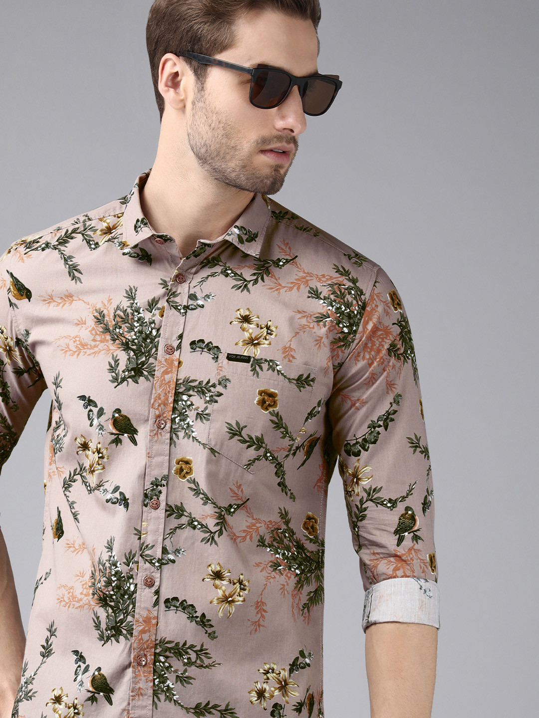 Voi Jeans Men Peach-Coloured & Green Standard Slim Fit Floral Pure Cotton Casual Shirt