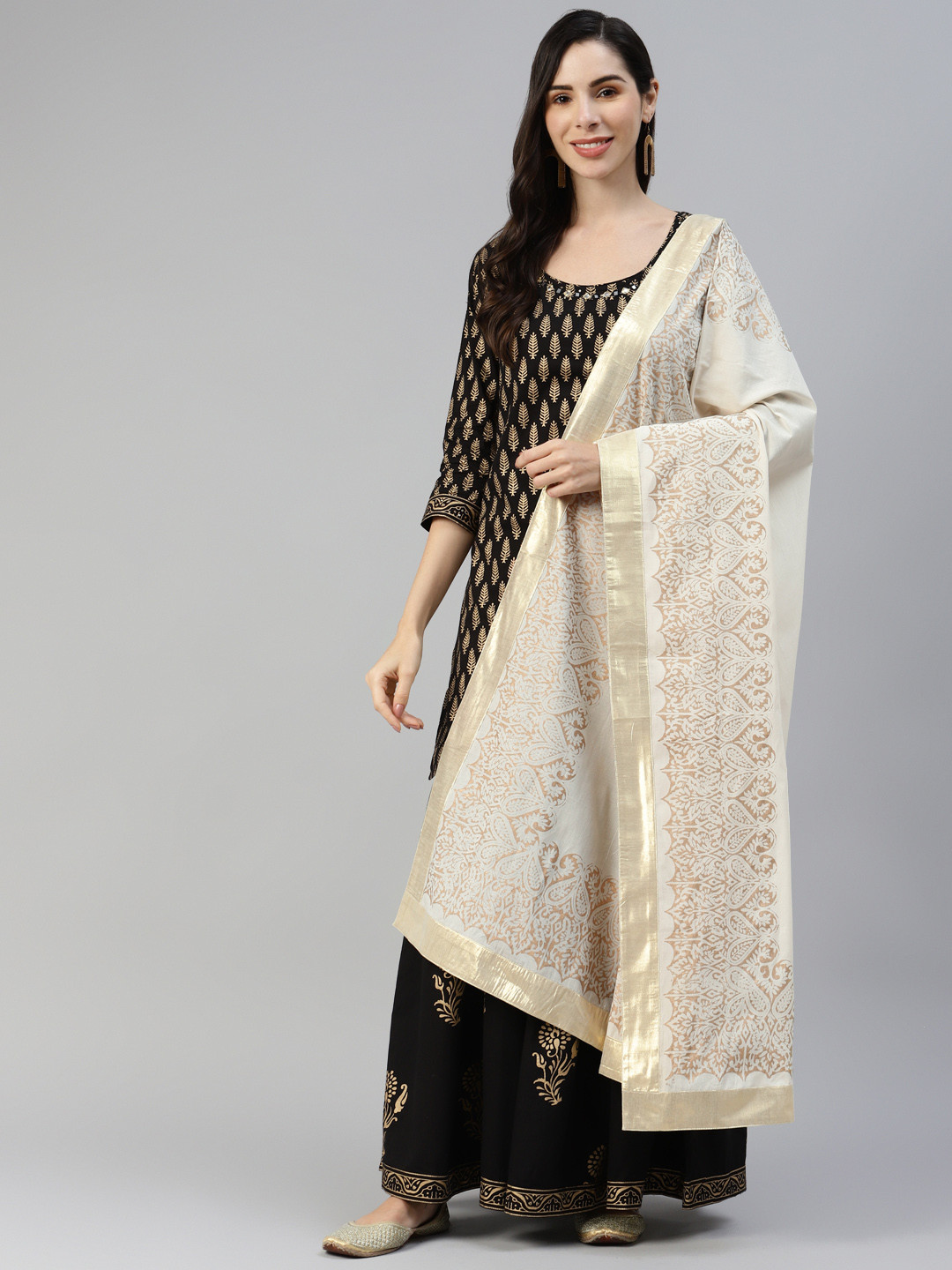 MBE Off White & Beige Ethnic Motifs Pure Cotton Block Print Dupatta