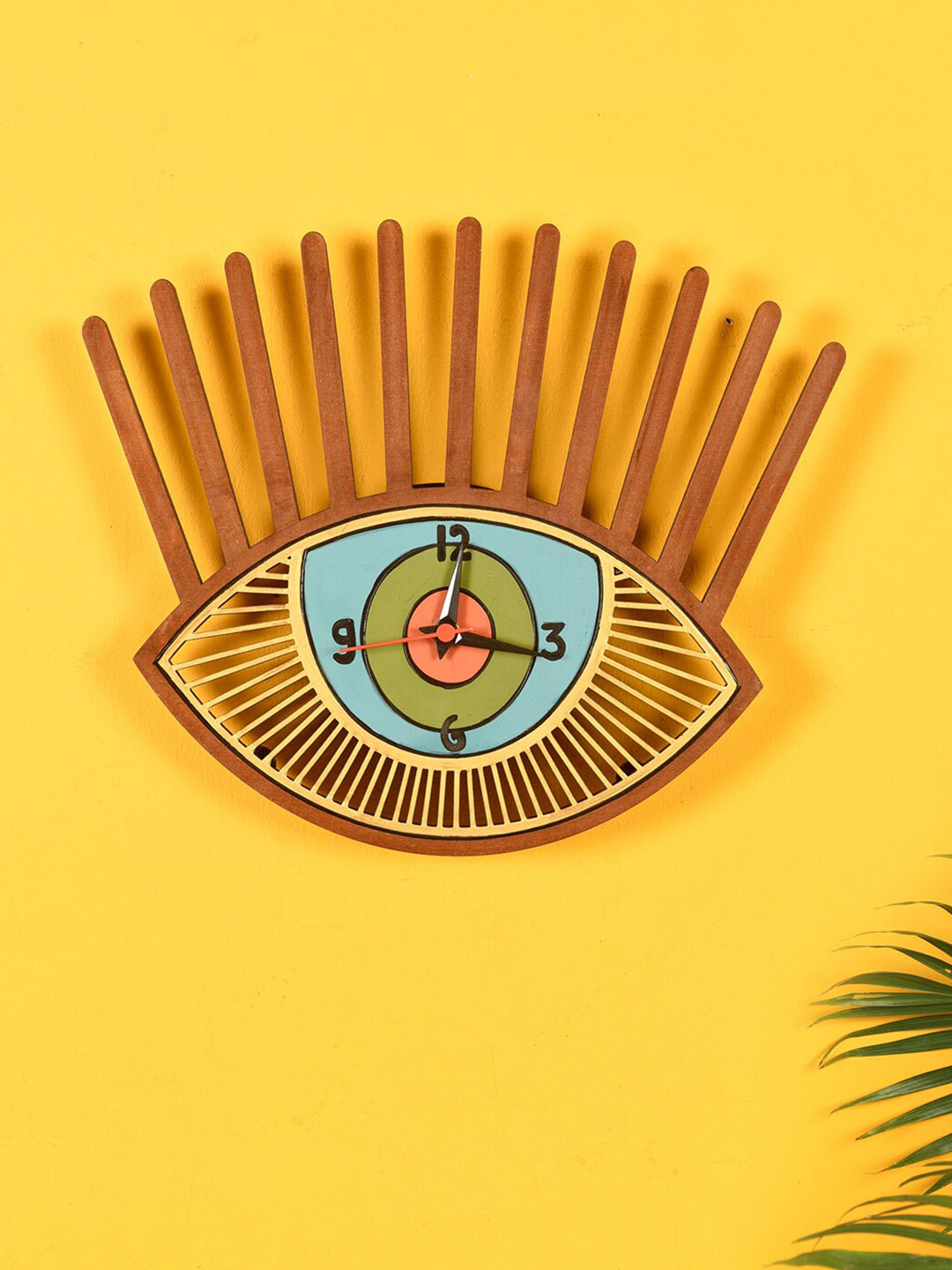 AAKRITI ART CREATIONS Multicoloured Printed Handcrafted Analogue Traditional Wall Clock