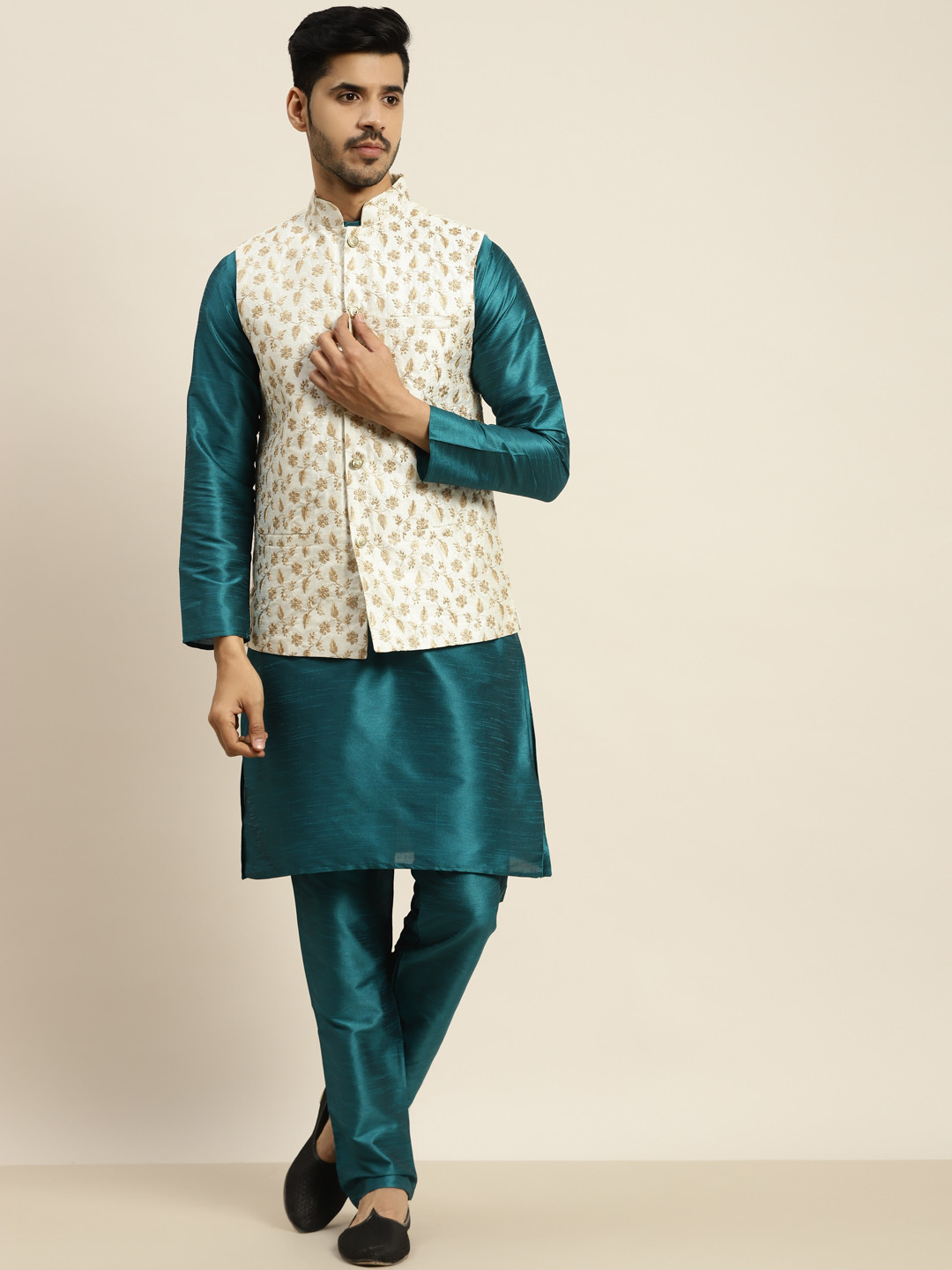 SOJANYA Men Teal-Coloured Kurta with Pyjamas & Nehru Jacket