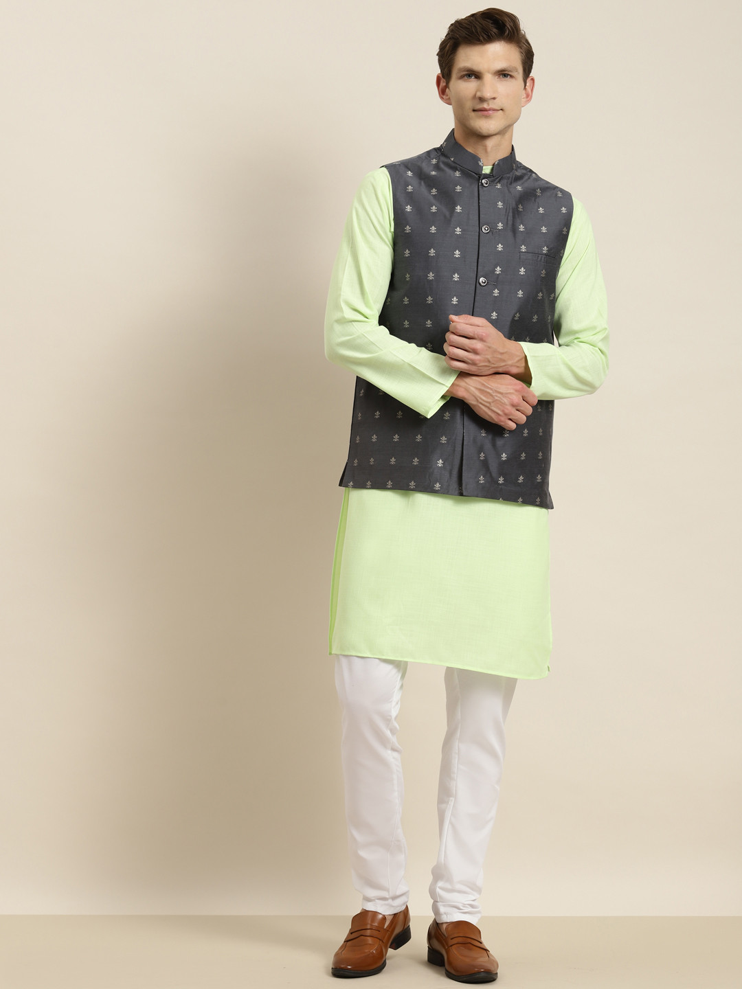 SOJANYA Men Green & Grey Kurta with Churidar & Nehru Jacket
