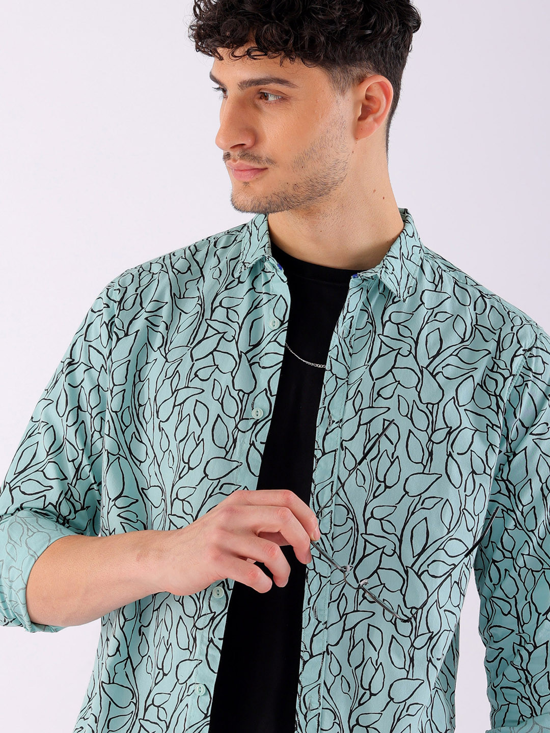 The Indian Garage Co Men Sea Green & Black Printed Cotton Regular Fit Shirt