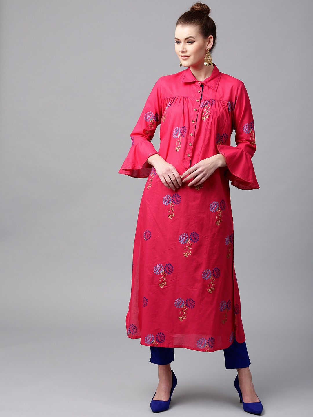 Tulsattva Women Magenta Floral Printed Bell Sleeves Pathani Kurta
