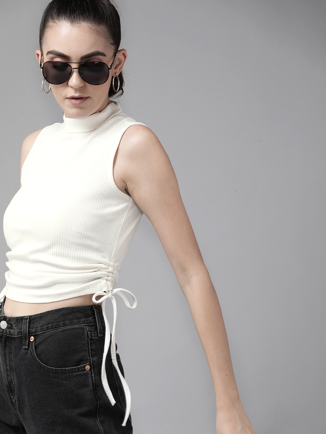 Roadster Women Off-White Ribbed Knitted Fitted Top
