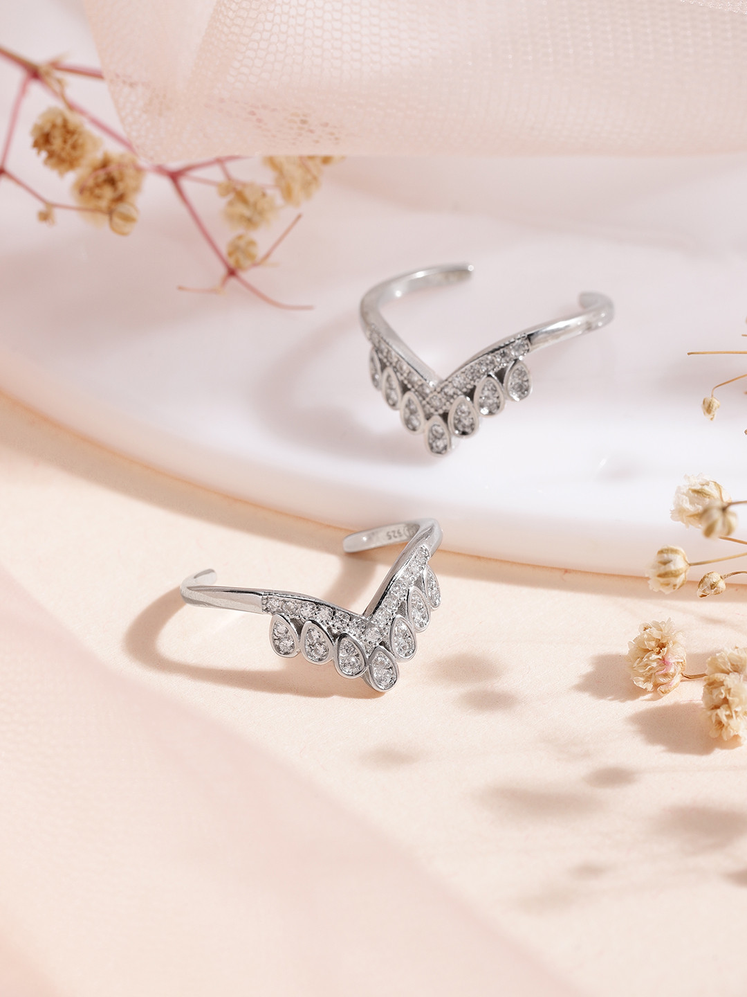 Zavya Women Rhodium-Plated Silver-Toned 925 Toe Ring
