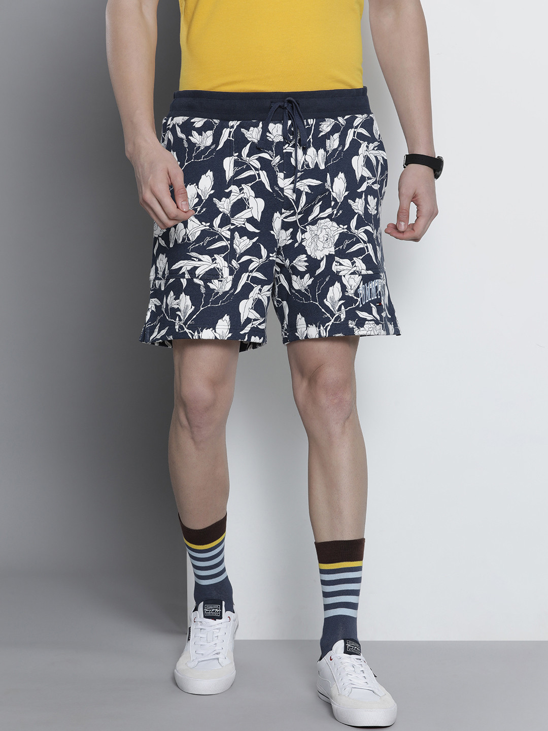 Tommy Hilfiger Men Navy Blue Floral Printed Casual Regular Shorts