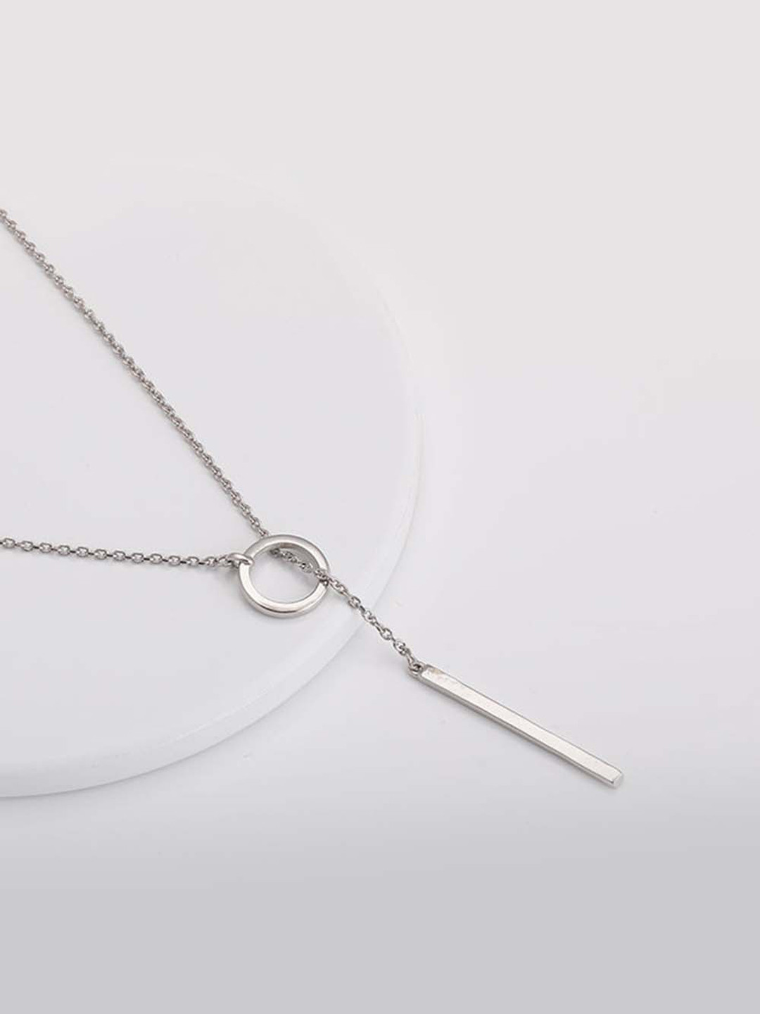 GIVA 925 Sterling Silver Rhodium Plated Elegance Over All Pendant With Link Chain