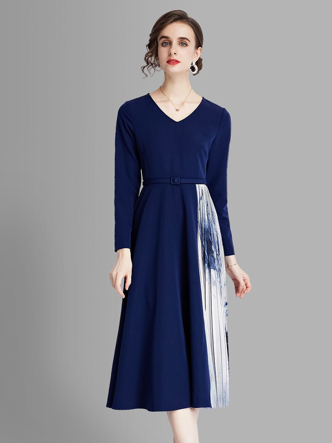 JC Collection Women Navy Blue & Off White Colourblocked Midi Fit & Flare Dress