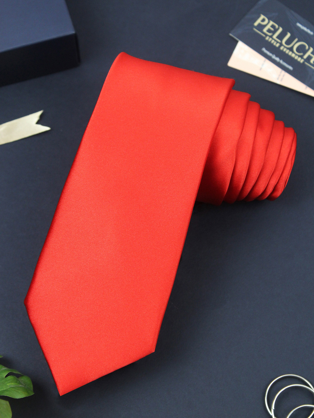 PELUCHE Men Red Broad Tie