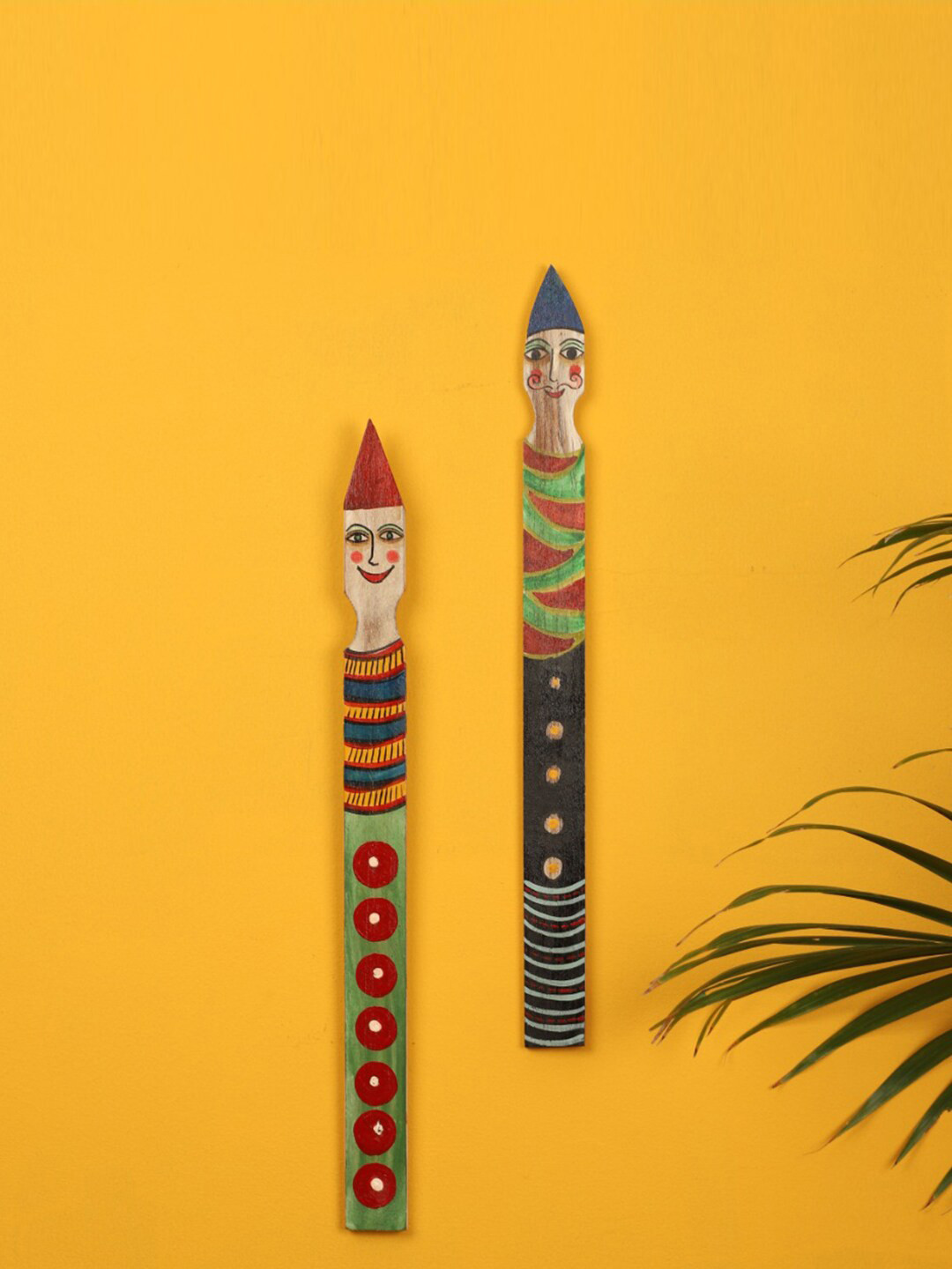 AAKRITI ART CREATIONS Funny N' Honey Jokers Wood Matte 2Pcs Abstract Wall Decor-16.5In