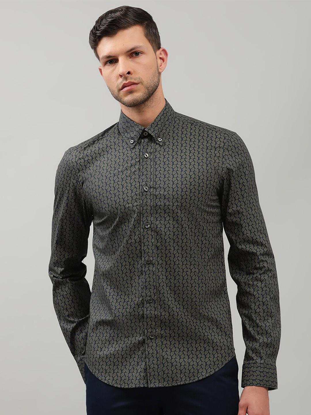BEN SHERMAN Men Olive Green Slim Fit Printed Casual Shirt