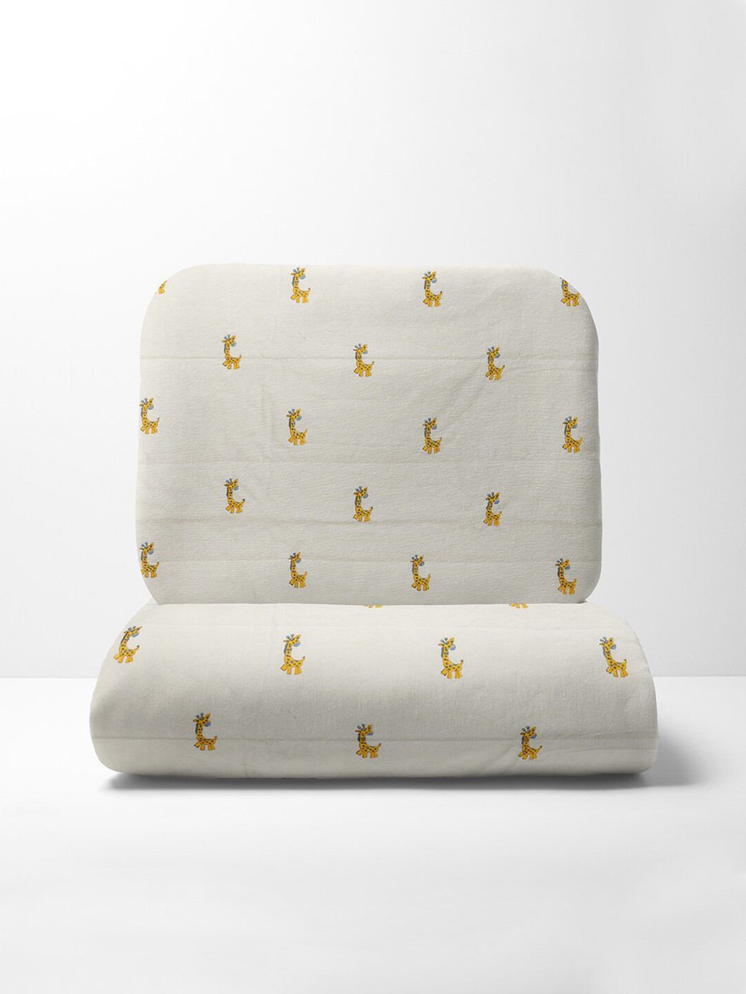 Moms Home Infants Off-White & Yellow Graphic 200 GSM Cotton Mild Winter Single Bed Quilt