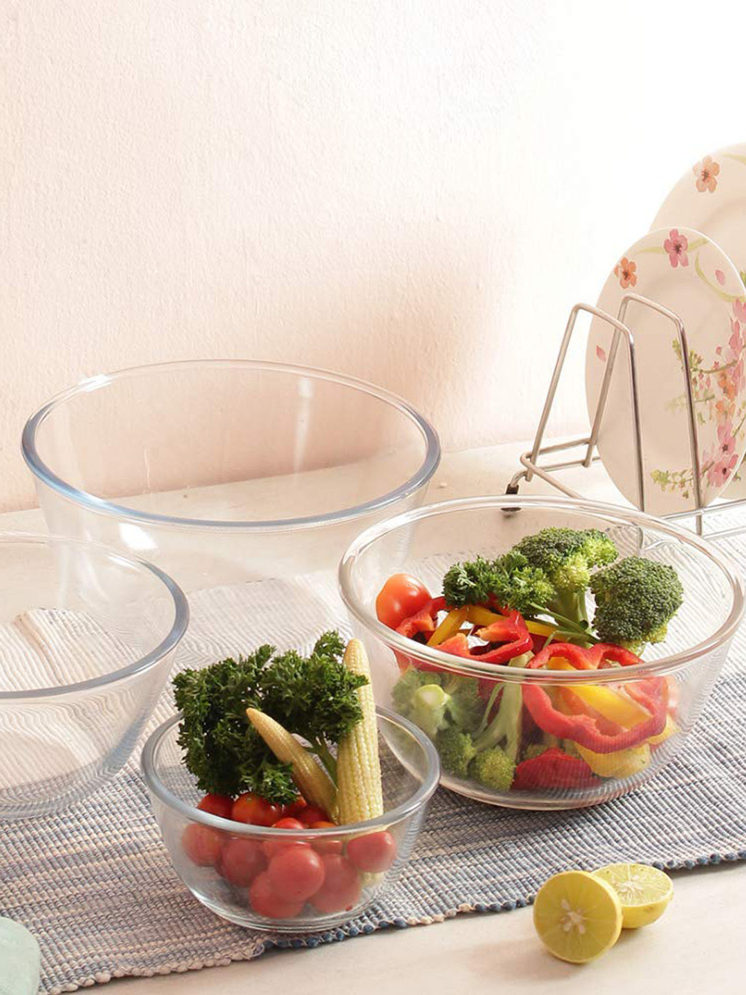 Femora Transparent Set of 4 Microwave Safe Borosilicate Glass All-Purpose Mixing Bowls