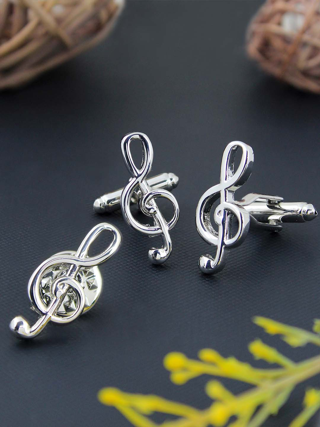 PELUCHE Unisex Silver-Toned  Symbol of Music Cufflink & Lapel Pin Gift Set