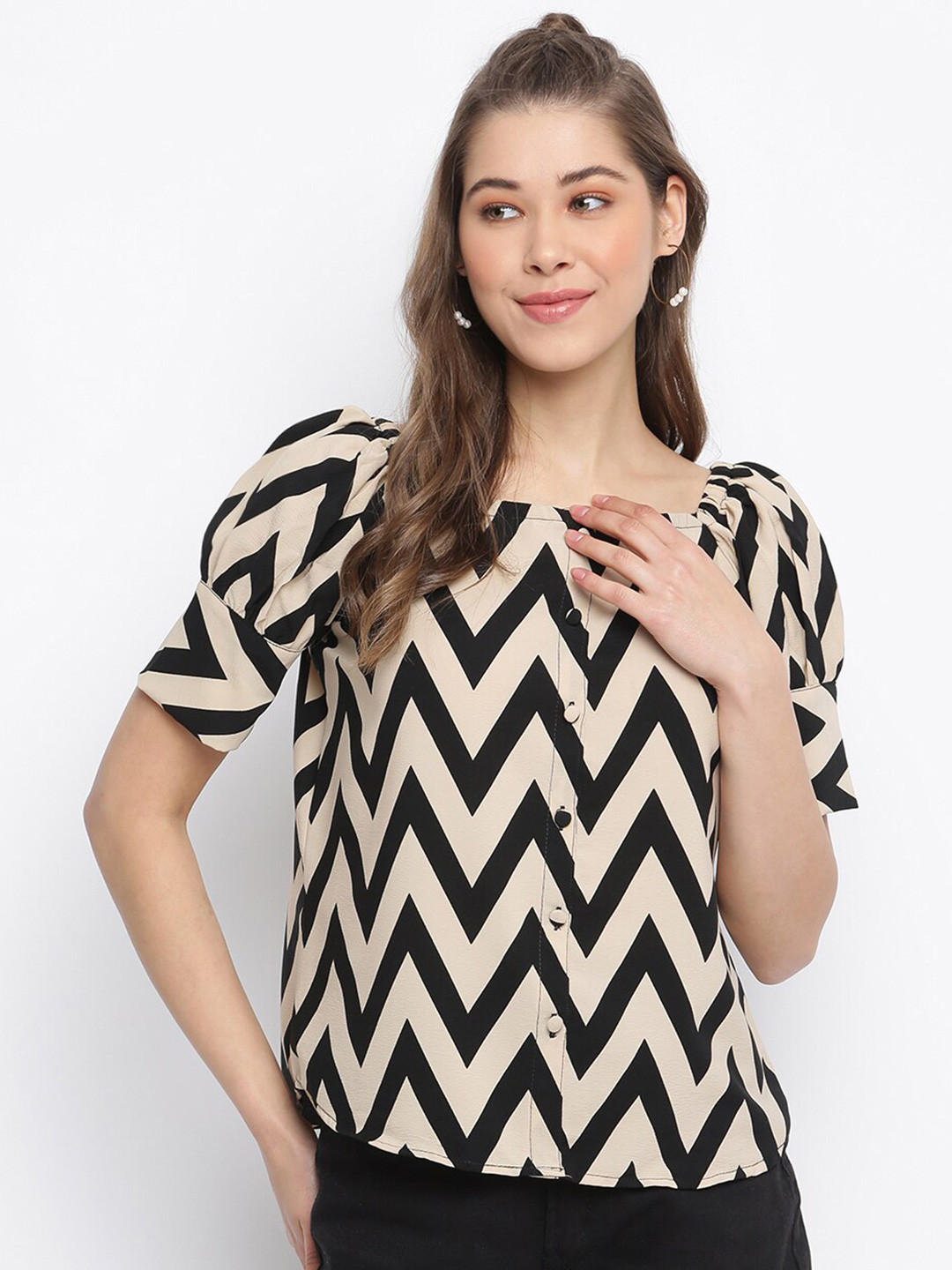 Mayra Beige & Black Chevron Print Crepe Top