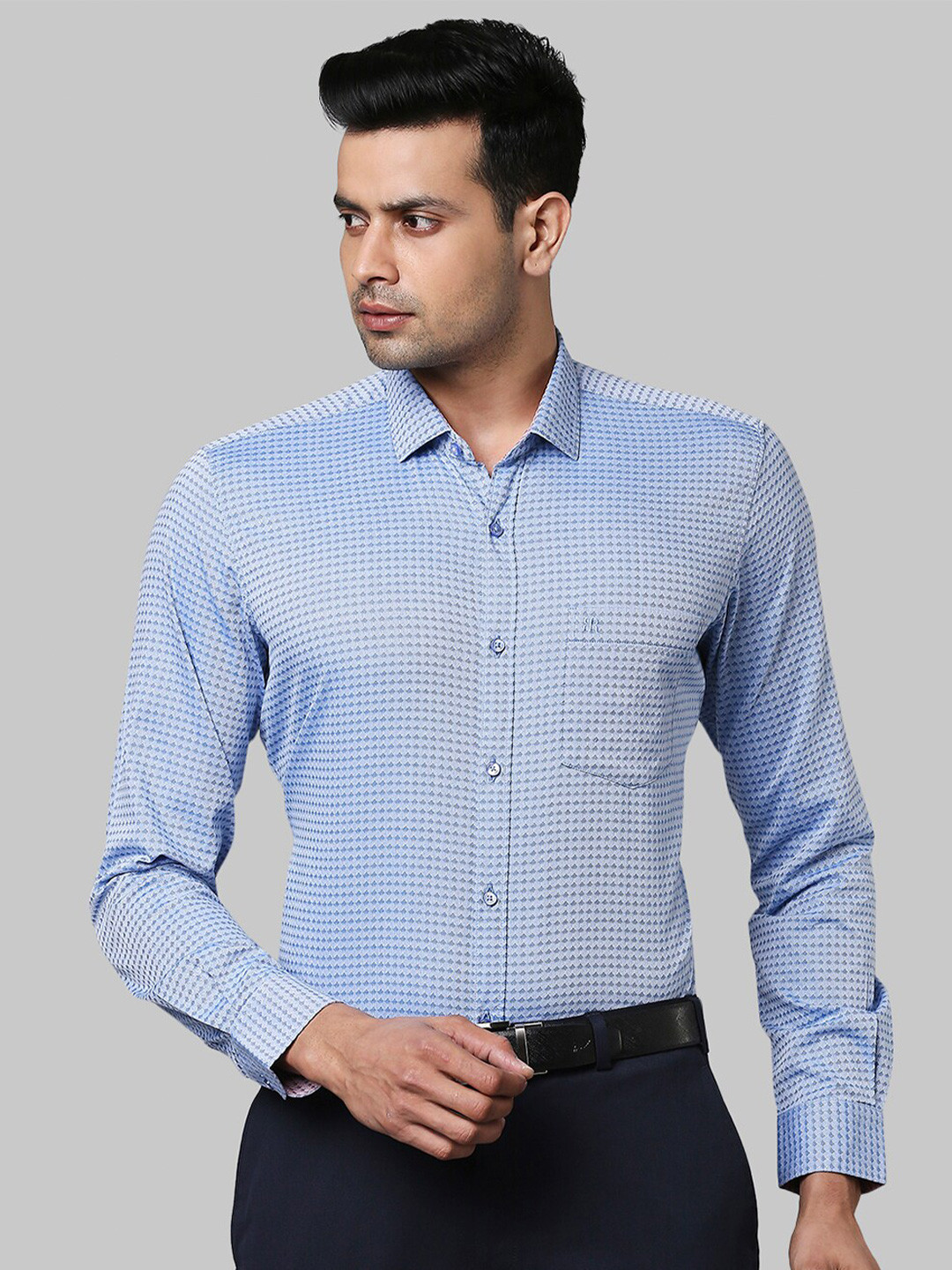 Raymond Men Blue Regular Fit Printed Cotton Formal Shirt