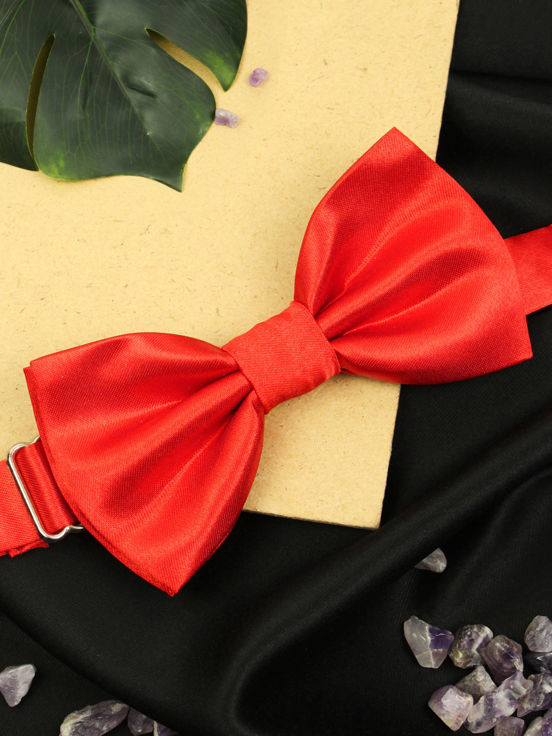 PELUCHE Men Red Solid Bow Tie