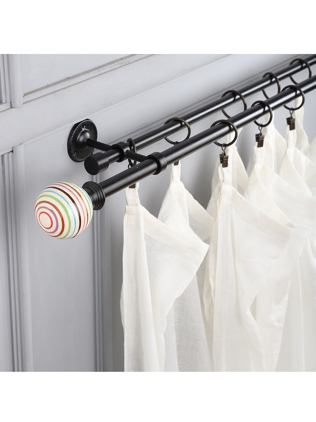 The Decor Mart Black & White Printed Curtain Rods With Brackets