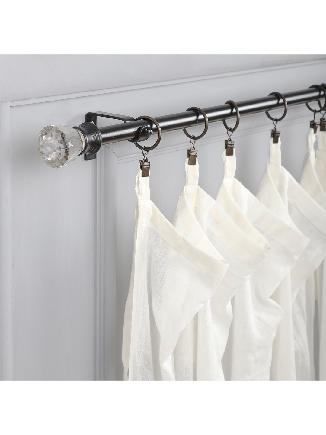 The Decor Mart Black Extendable Curtain Rod With Finials