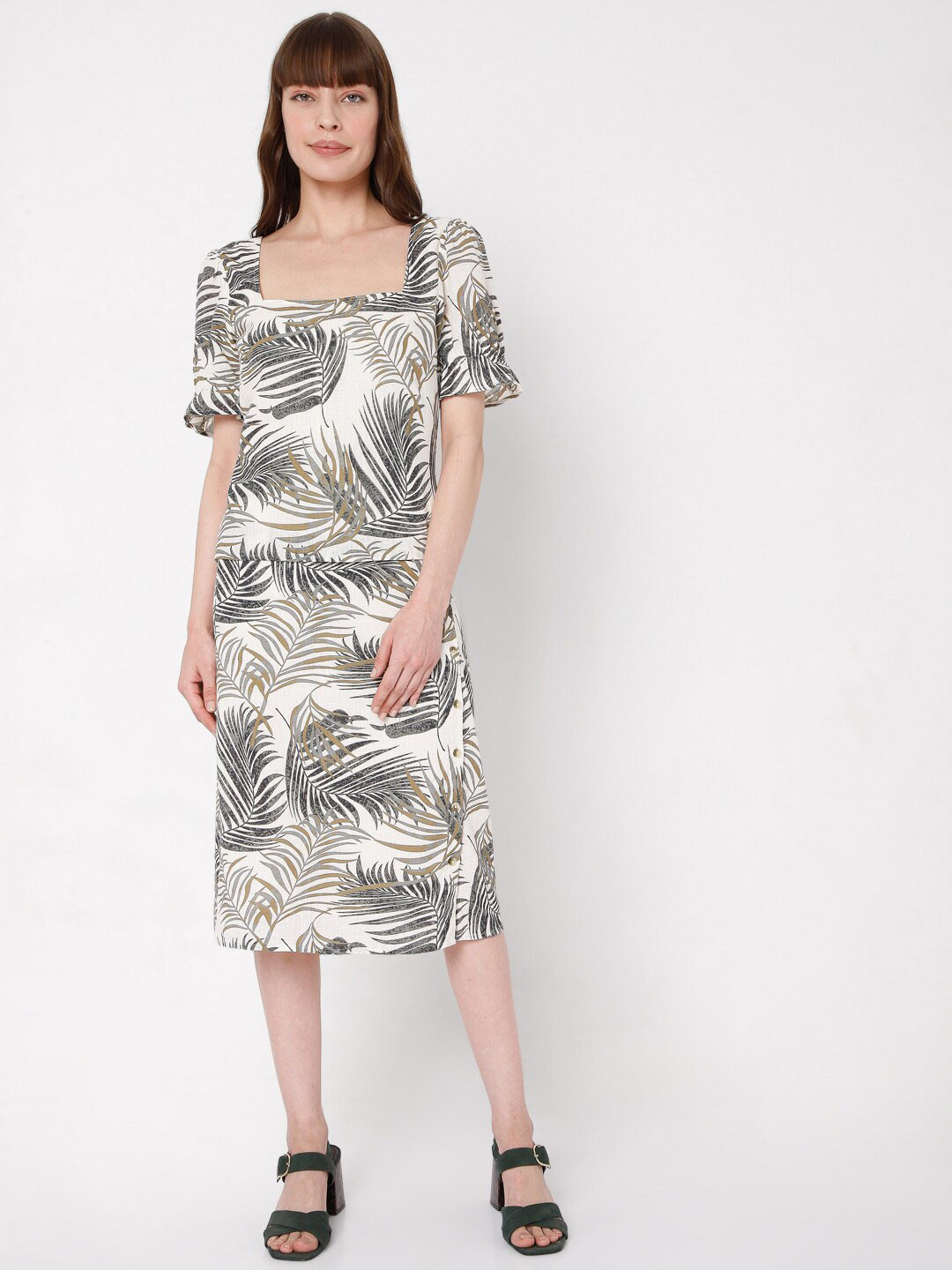 Vero Moda Beige Tropical Print Pure Cotton Top