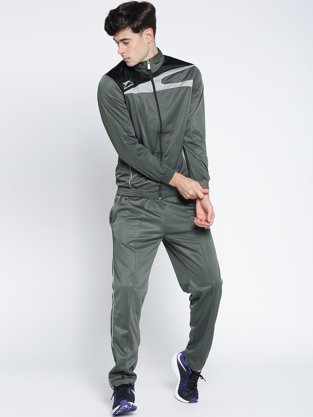 shiv naresh tracksuit for ladies