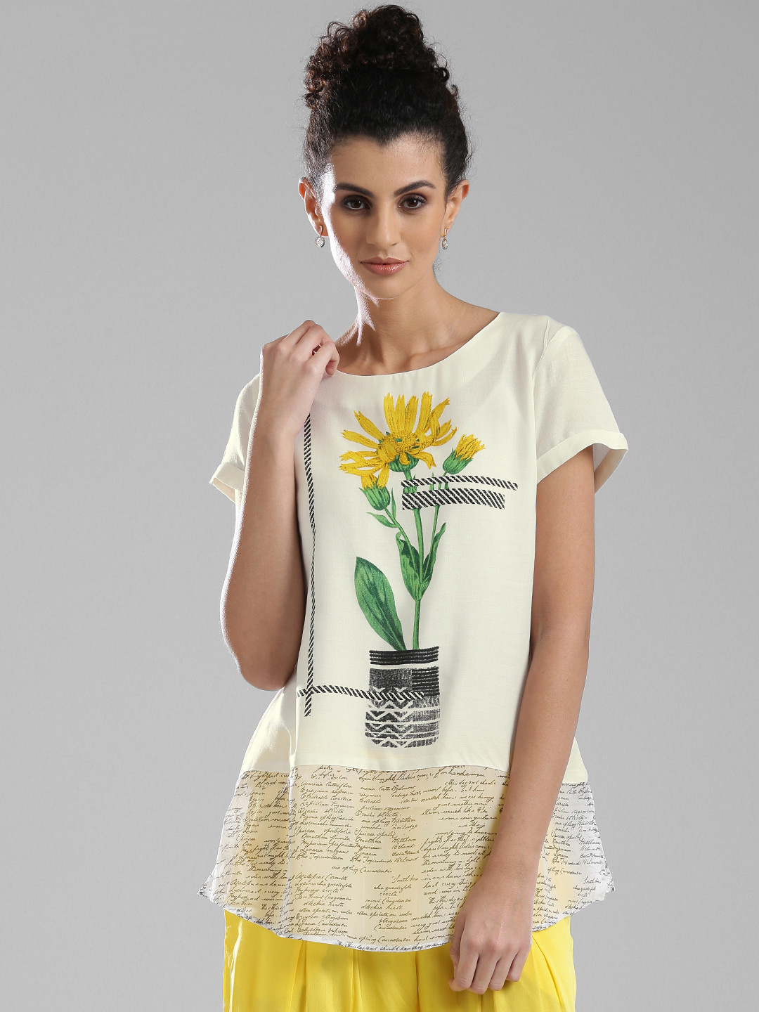W Women Off-White Printed Top