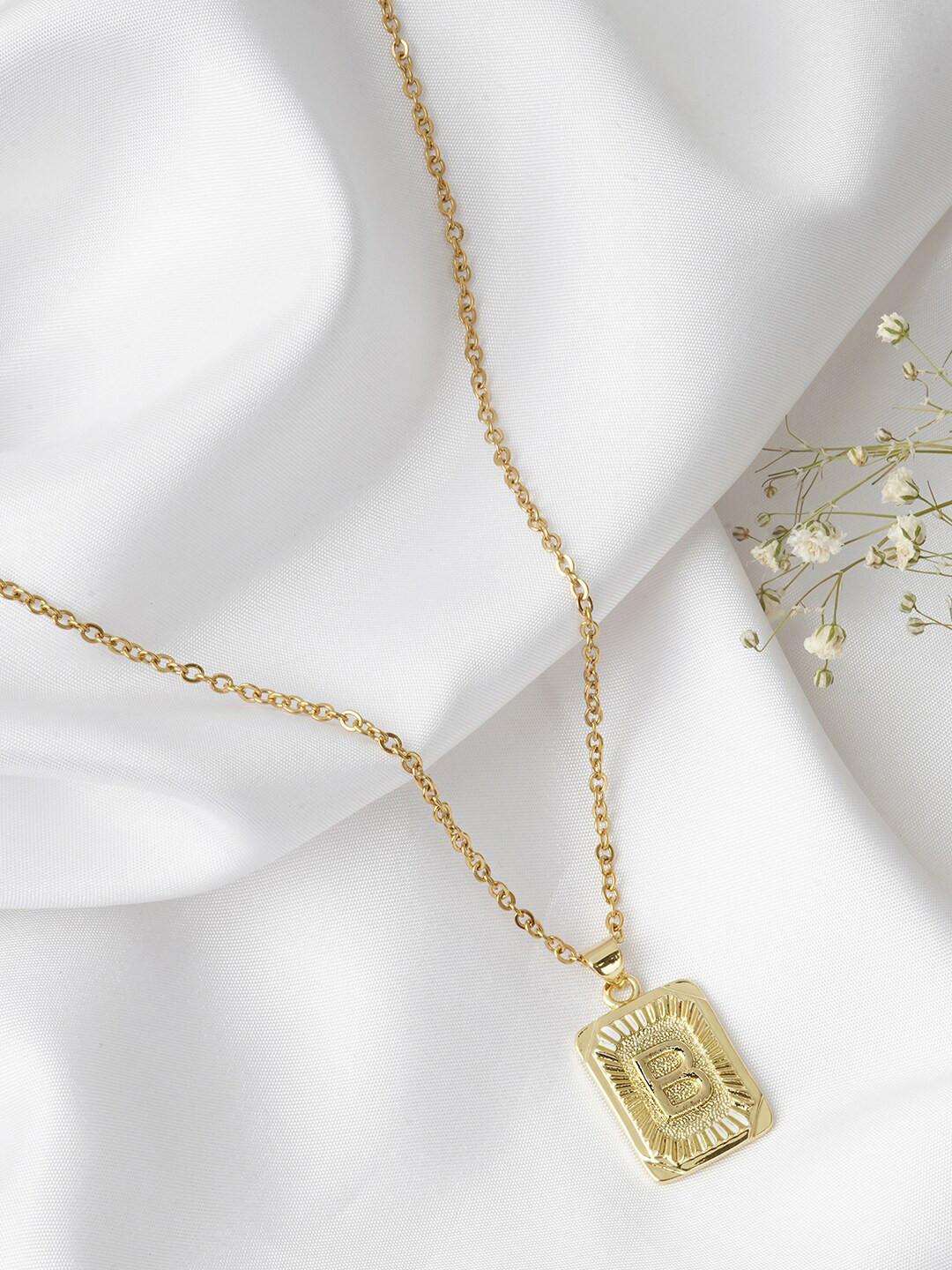 JOKER & WITCH Gold-Toned Alphabet B Gold-Plated Necklace