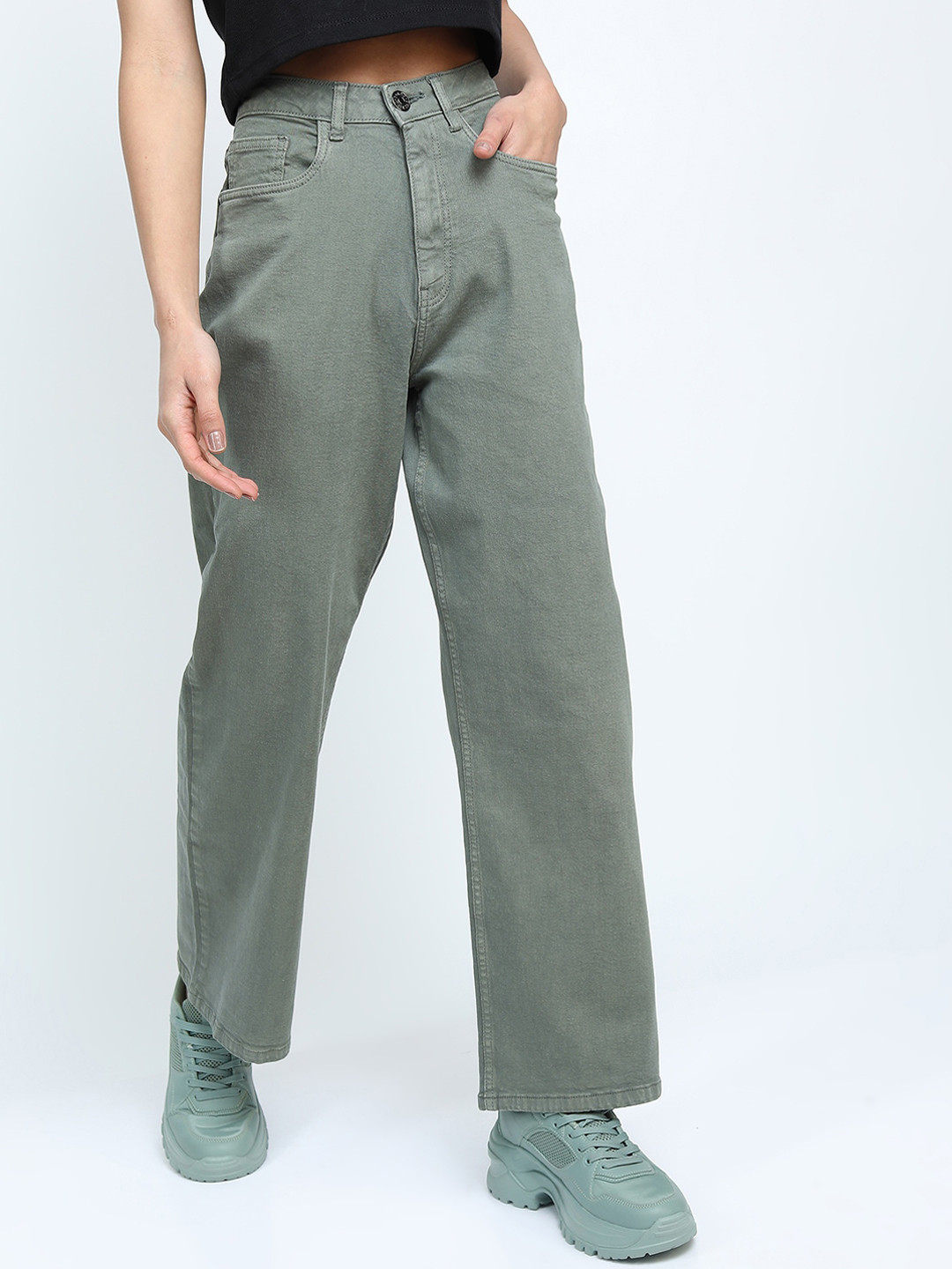 Tokyo Talkies Women Green Clean Look Flared Jeans