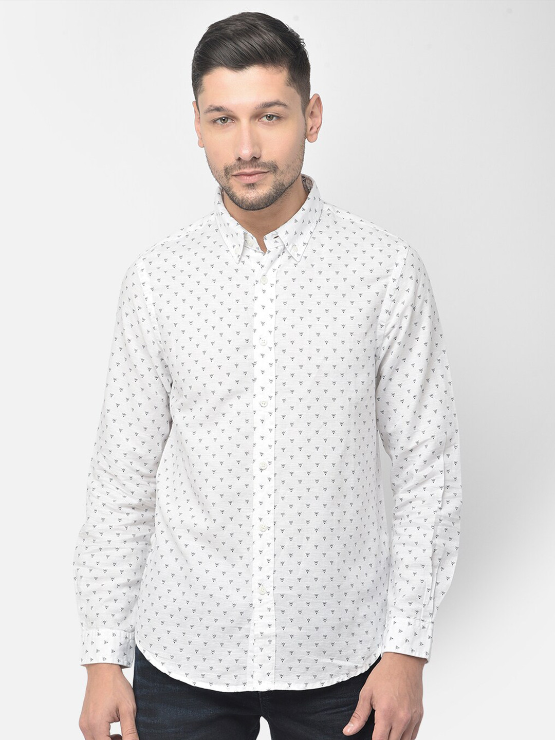 Woods Men White & Navy Blue Printed Cotton Casual Shirt
