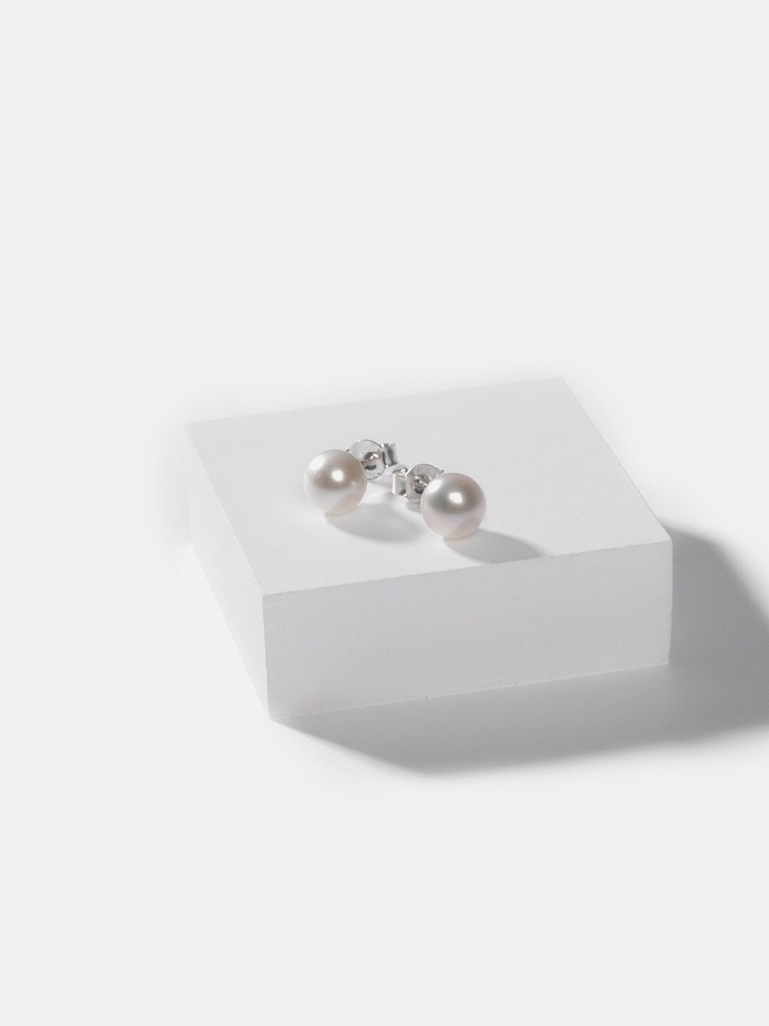 SHAYA Silver-Toned Contemporary Pearl Studs Earrings