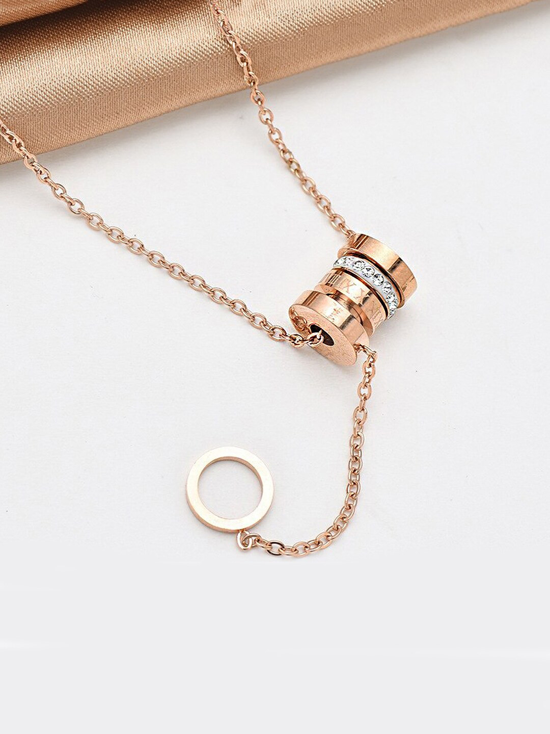 Yellow Chimes Woman Western Style Roman Numbers Pendant with chain