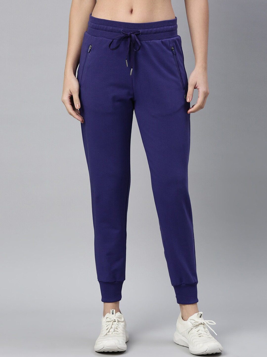 Enamor Women Blue Dry Fit Antimicrobial Solid Joggers