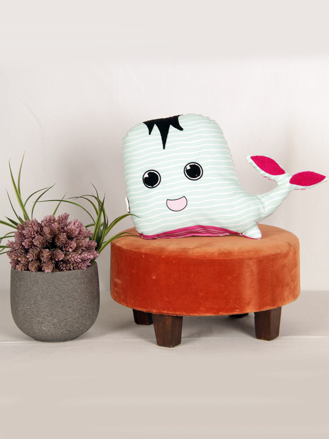 Sivya Kids Blue & Pink Fish Shape Cushion